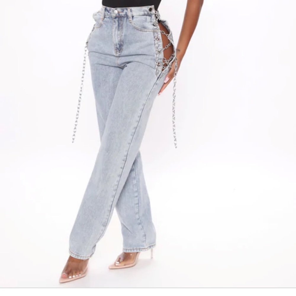 Fashion Nova Link by Link jeans